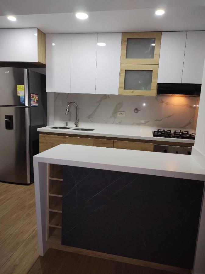 Hermoso Apartamento Con Vista A Todo Medellín Eksteriør billede